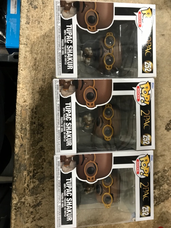 Photo 2 of 3 of- Funko - Pop! Rocks: Tupac - Loyal to The Game