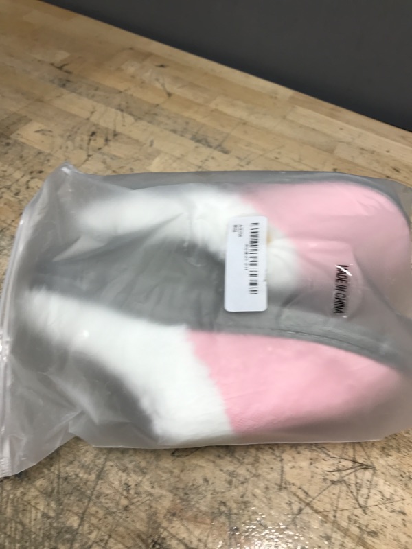 Photo 1 of Aopuro Women Fluffy Slip On Slippers Memory Foam Warm House Shoes Rubber Sole Winter Bedroom Slippers Indoor Outdoor Christmas Gifts for Women S Pink