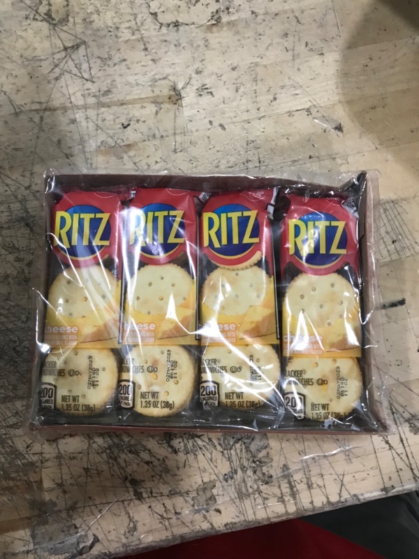 Photo 1 of Nabisco Ritz Cracker Sandwiches, Cheese, 10.8 oz