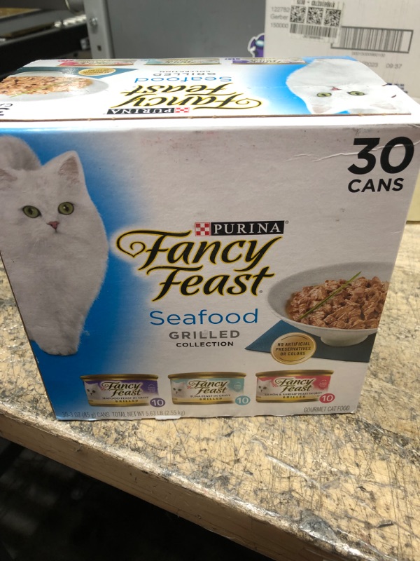 Photo 3 of ***EXP MAR 2025***Purina Fancy Feast Grilled Seafood Feast Variety Cat Food - 30 pack, 3 oz cans