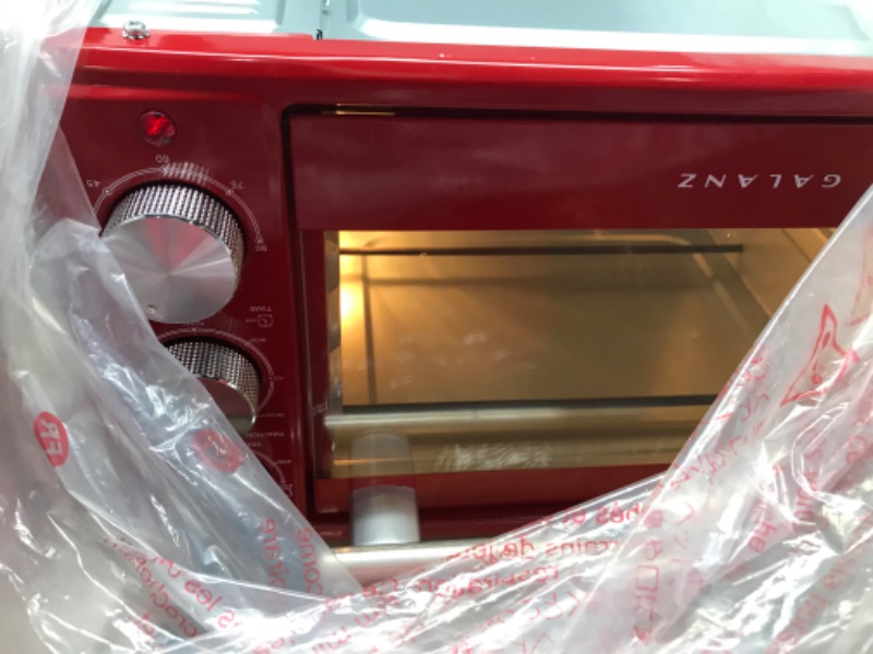 Photo 3 of ***TESTED/ POWERS ON***Galanz 0.9 Cu.Ft Retro Hot Rod Red Toaster Oven