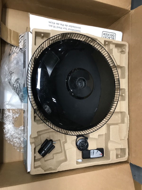 Photo 6 of ***TESTED/ POWERS ON***BLACK+DECKER 16 Inches Stand Fan with Remote Black 16"