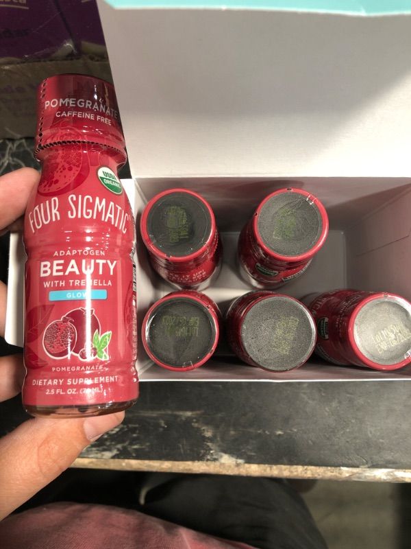 Photo 3 of Adaptogen Beauty Shot by Four Sigmatic | Tremella Powder Infused | Organic Vitamin C with Zinc Drink | Vegan Collagen Booster | Natural Pomegranate Blueberry Flavored Biotin Supplement Shot | 6 Count