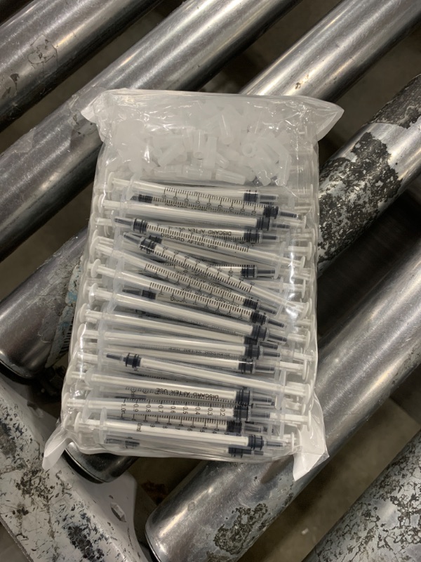 Photo 2 of 100 Pack 1ml Syringe with Cap for Liquid, 1cc Plastic Small Syringes with Cover, Non-Sterile, No Needle