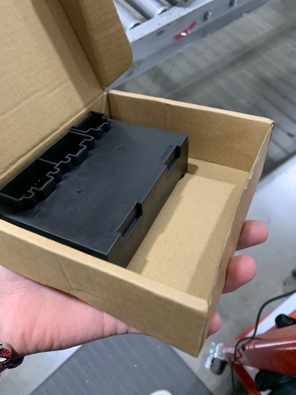 Photo 1 of NewYall Transfer Case Control Module for Jeep Grand Cherokee 2019-2020, Dodge Durango 2019-2020