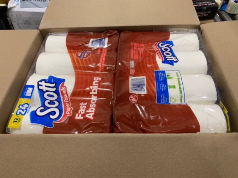 Photo 2 of Scott Paper Towels, Choose-A-Sheet, 12 Double Rolls = 24 Regular Rolls (100 Sheets Per Roll)