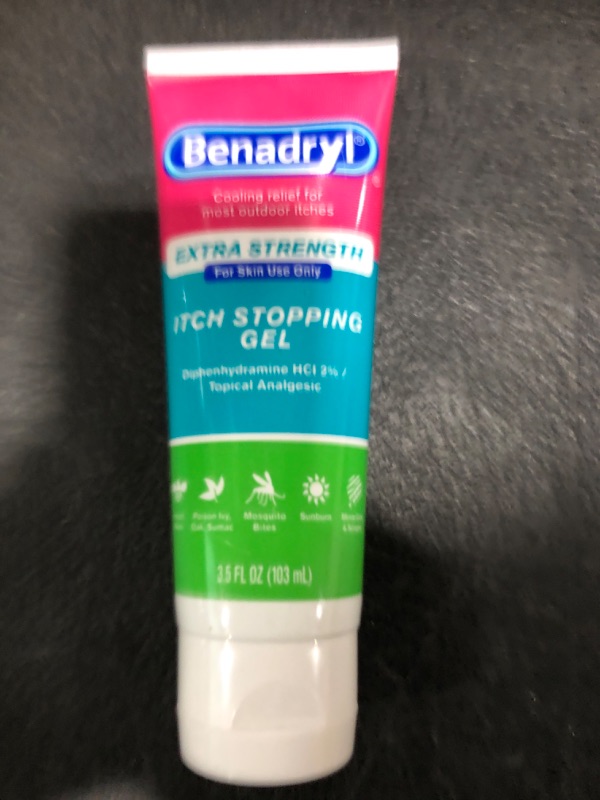 Photo 1 of Benadryl Extra Strength Itch Stopping Gel 3.5 oz (Pack of 3)