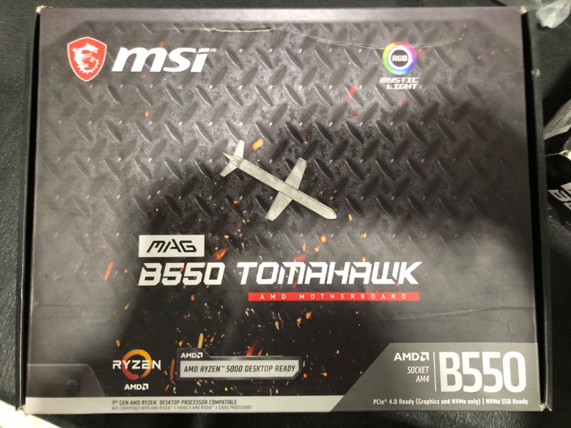 Photo 2 of MSI MAG B550 TOMAHAWK Gaming Motherboard (AMD AM4, DDR4, PCIe 4.0, SATA 6Gb/s, M.2, USB 3.2 Gen 2, HDMI/DP, ATX, AMD Ryzen 5000 Series processors)
