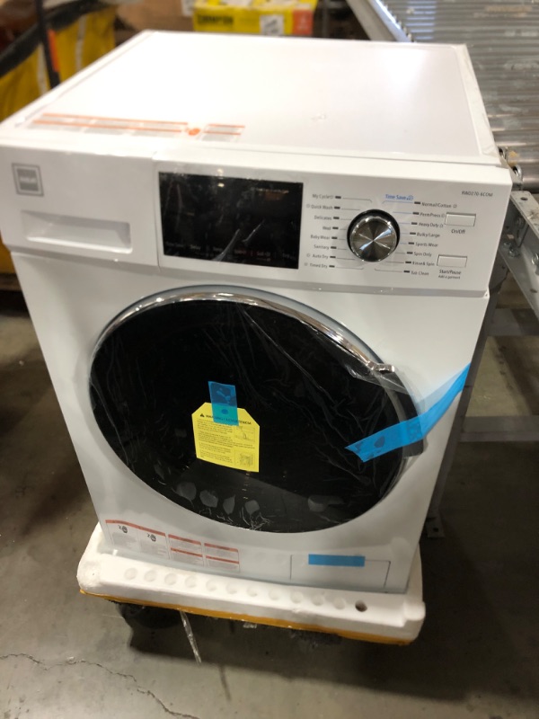 Photo 2 of RCA RWD270 Washer and Dryer Combo 2.7 cu ft - White
