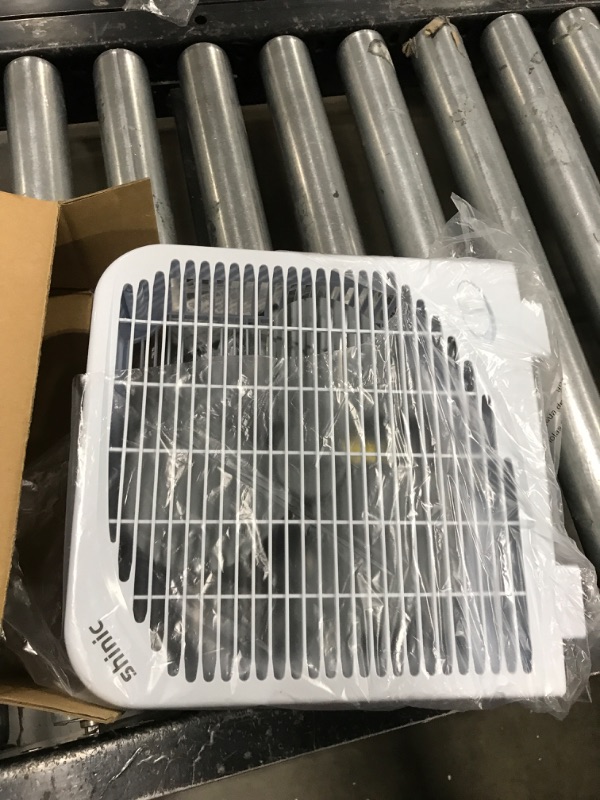 Photo 2 of 10 Inch Box Fan