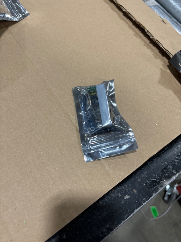 Photo 1 of RS485 CAN HAT for Raspberry Pi, Long-Distance Communication via RS485/CAN Function Onboard CAN Controller MCP2515 via SPI Interface Transceiver SIT65HVD230DR