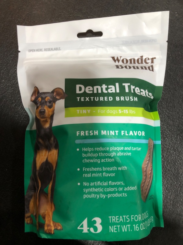 Photo 2 of Amazon Brand - Wonder Bound Dog Dental Treats for Tiny Dogs (5-15 lbs), Fresh Mint Flavor, Made with Real Chicken, Nubbed Texture for Plaque & Tartar Control, Freshens Breath While Chewing, 43 Count- EXP 6/2026