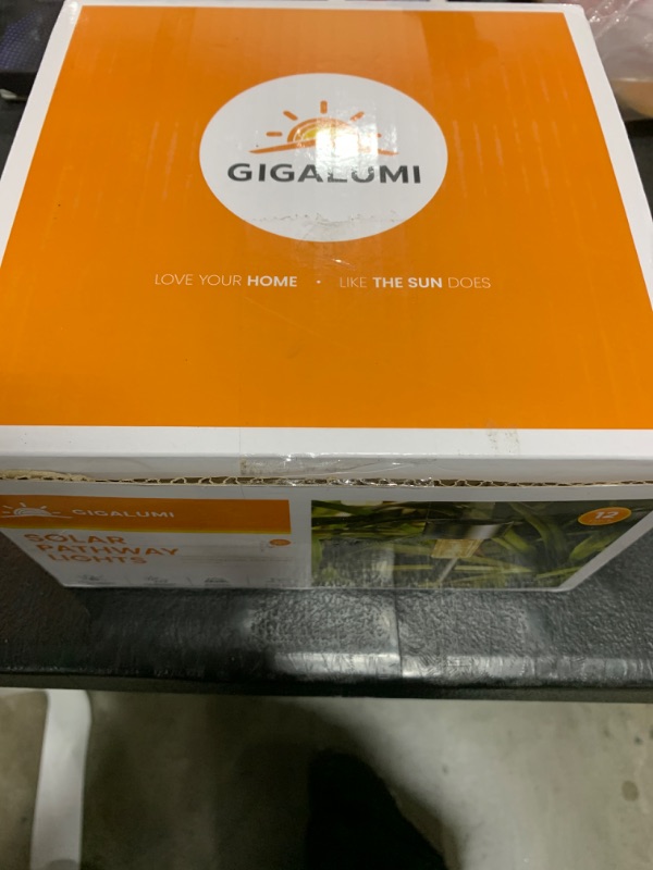 Photo 2 of GIGALUMI Solar Pathway Lights 12 Pack