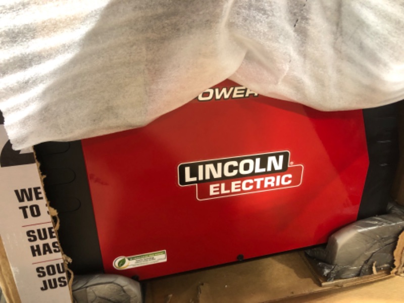 Photo 2 of Lincoln Electric Power MIG 211i MIG Welder K6080-1