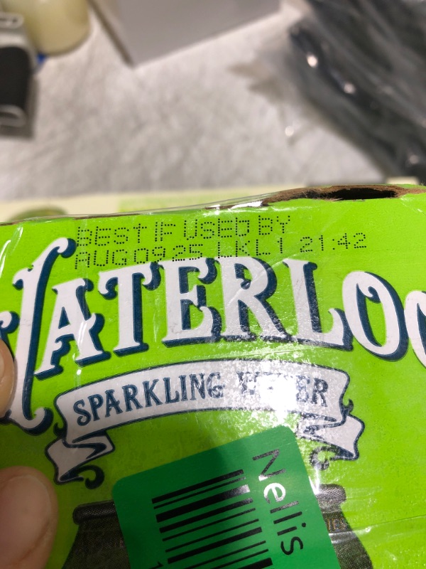 Photo 3 of Waterloo Sparkling Water Lime Flavor Zero Calorie No Sugar 12oz Cans (Pack of 12), Fruit Flavored Sparkling Water, Naturally Flavored, Zero Calories, Zero Sugar, Zero Sodium Lemon-Lime