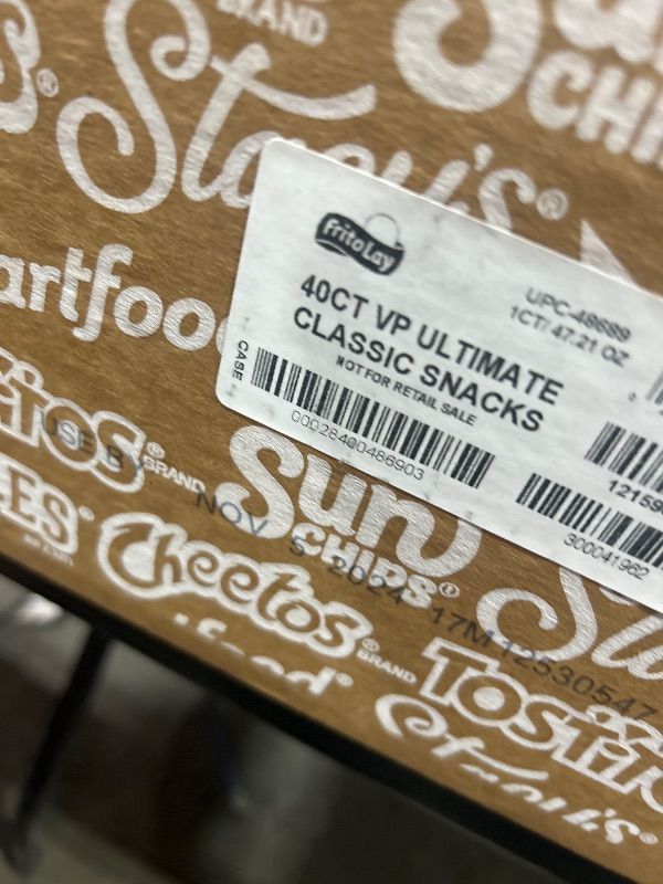 Photo 1 of Frito Lay Ultimate Classic Snacks Package, Variety Assortment of Chips, Cookies, Crackers, & Nuts, (Pack of 40) (Packaging May Vary) Classic Snack Pack 1 Count (Pack of 1)