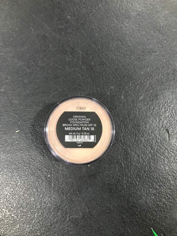 Photo 2 of bareMinerals Original Loose Powder Foundation SPF 15