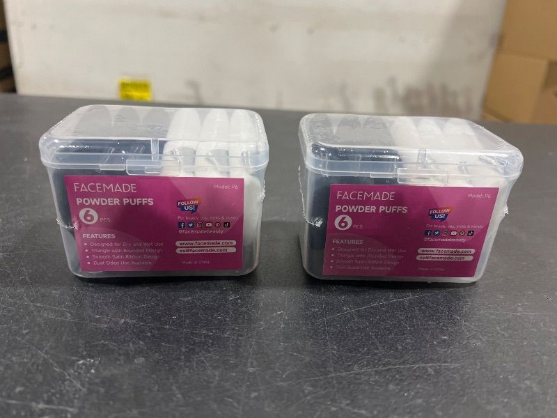 Photo 1 of FACEMADE 12 Pieces Face Powder Puff with a Travel Case, Soft Makeup Puff with a Container, Triangle Velour Makeup Sponge for Loose Powder Body Powder, Beauty Makeup Tools, Black and White