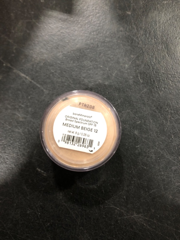 Photo 2 of bareMinerals Original Loose Powder Foundation SPF 15, Lightweight Mineral Loose Powder Foundation Makeup, Buildable Coverage, Talc Free, Vegan Medium Beige 12 0.28 Ounce (Pack of 1)