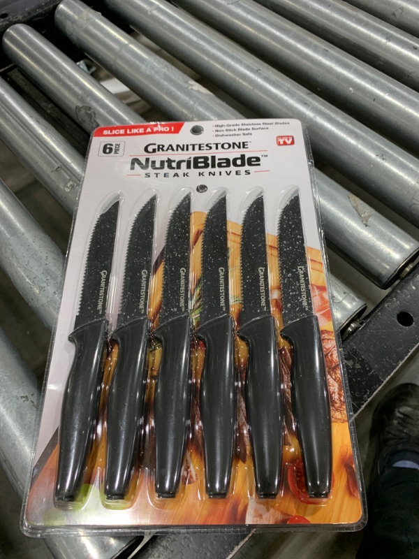 Photo 2 of Granitestone Nutriblade 6-pc. Steak Knife Set