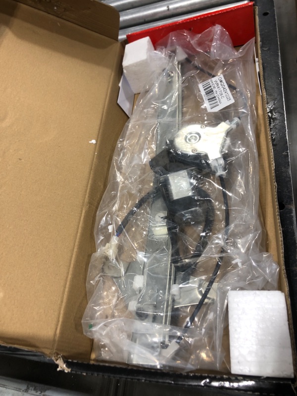 Photo 1 of A-Premium Front Passenger Power Window Regulator W/Motor Replacement for Chevrolet  Tahoe GMC Yukon XL Sierra Escalade Pickup Truck SUV 2000-2006
