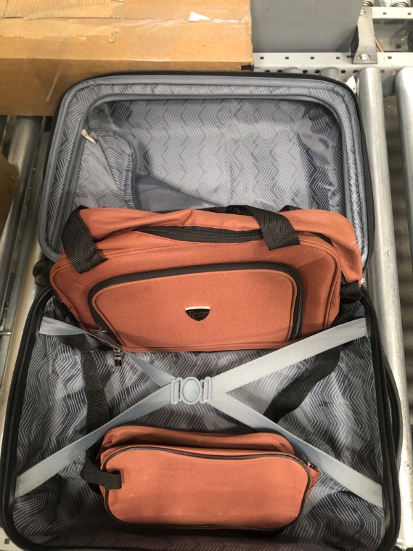 Photo 4 of Travelers Club Chicago Hardside Expandable Spinner Luggage, Apple Butter, 3 Piece Set Apple Butter 3 Piece Set