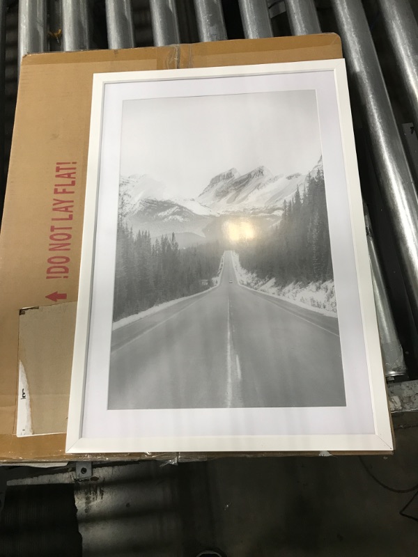 Photo 1 of 20x14in White Picture Frame