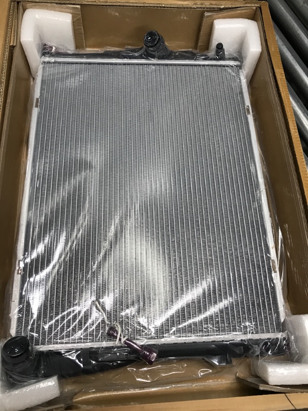 Photo 2 of A-Premium Engine Radiator Compatible with BMW 128i E87 F20 323i 325i 325xi 328i 328i xDrive 330i 330xi Z4 Manual Transmission Replace# CU2882, 17117562079