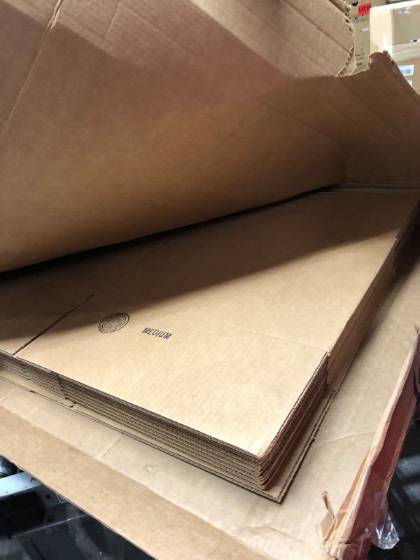 Photo 2 of Amazon Basics Cardboard Moving Boxes - 20-Pack, Medium, 18" x 14" x 12" Medium 20-Pack Moving Boxes