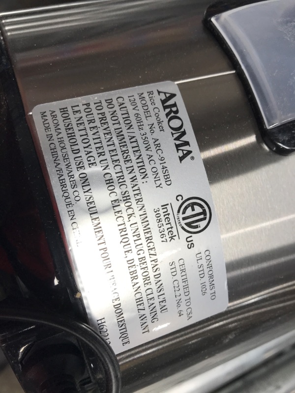 Photo 3 of ***TESTED/ TURNS ON**8 Aroma Housewares ARC-914SBD Digital Cool-Touch Rice Grain Cooker and Food Steamer, Stainless, Silver, 4-Cup (Uncooked) / 8-Cup (Cooked) Basic