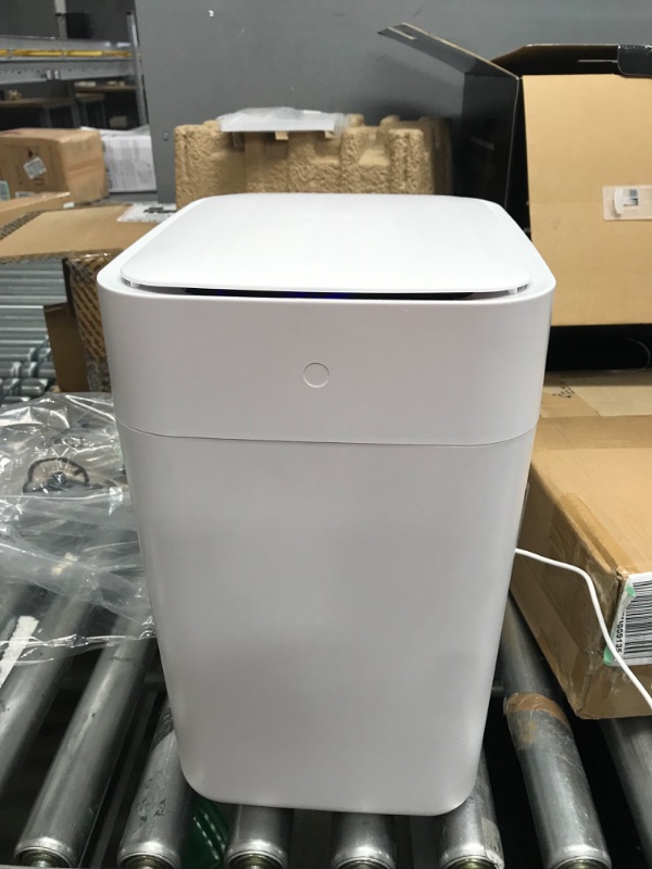 Photo 1 of Townew T1S Smart Trash Can,4.1 Gallon Automatic Garbage Bin with Self-Sealing and Self-Changing,Motion Sense Activated Trashcan for Kitchen Bathroom Office,Large,White T1S W