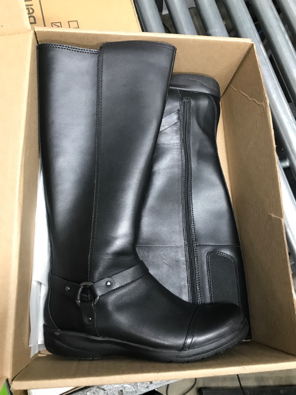 Photo 2 of Clarks Women's Cheyn Lindie Knee High Boot  ***6.5 SIZE****