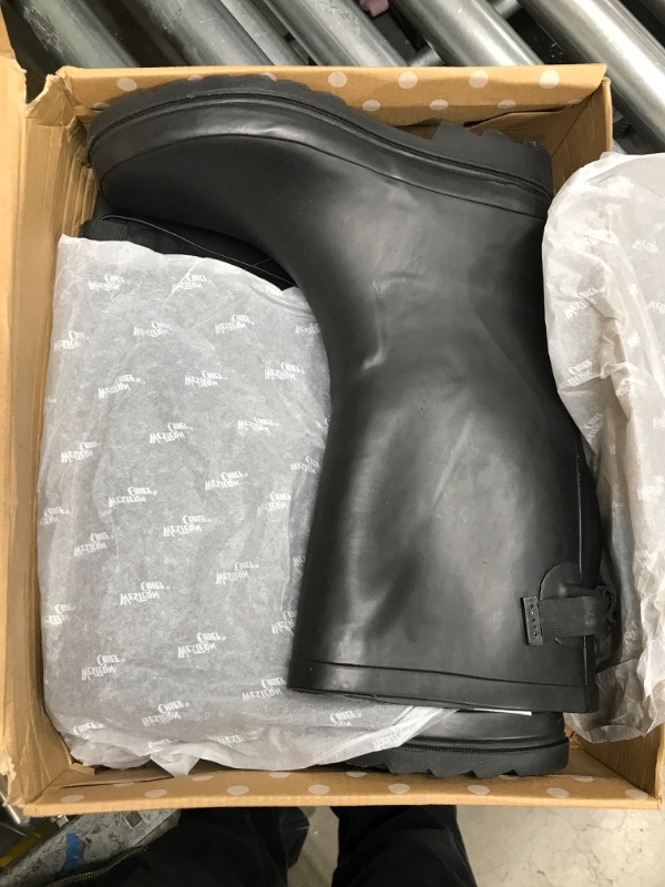 Photo 2 of ***9****Western Chief Women's Wide Calf Waterproof Rain Boot
