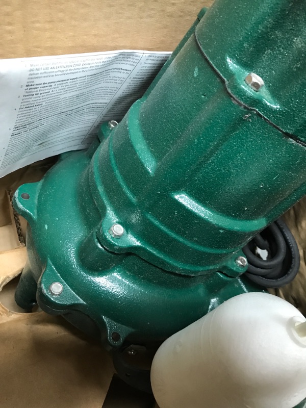 Photo 5 of ***PREVIOUSLY OPENED****    Zoeller Waste-Mate 267-0001 Sewage Pump, 1/2 HP Automatic – Heavy-Duty Submersible Sewage, Effluent or Dewatering Pump