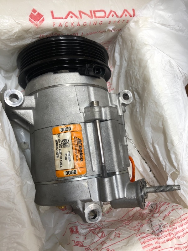 Photo 2 of **USED****   GM Genuine Parts 15-22276 Air Conditioning Compressor and Clutch Assembly