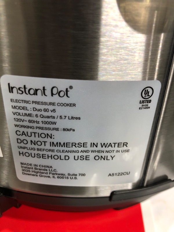 Photo 3 of **USED** Instant Pot 6qt Duo Pressure Cooker