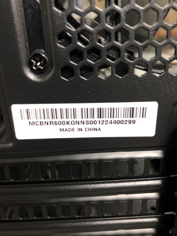 Photo 1 of Cooler Master MasterBox NR600 ATX Mid-Tower & Corsair Vengeance LPX 16GB (2x8GB) DDR4 DRAM 3200MHz C16 Desktop Memory Kit - Black