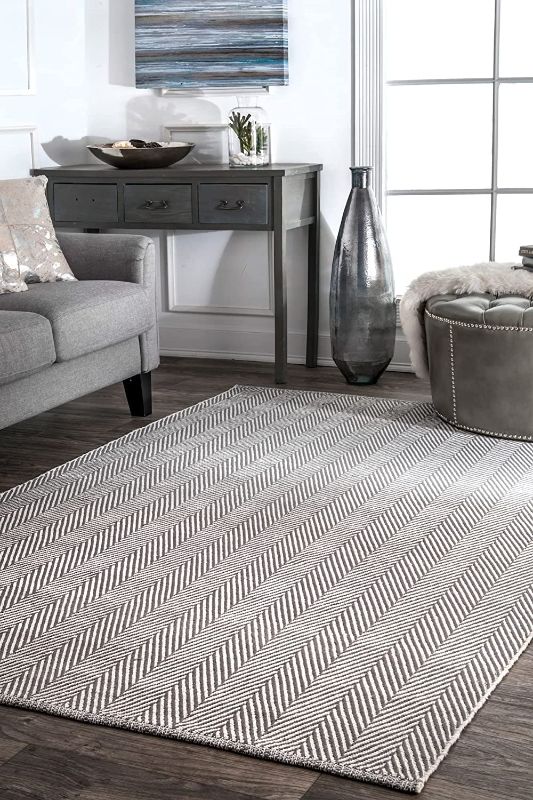 Photo 1 of ** SEE NOTES** nuLOOM Kimberely Hand Loomed Area Rug, 6' x 9', Grey
