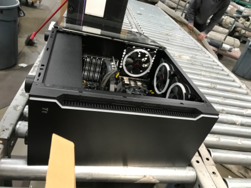 Photo 1 of PARTS ONLY DID NOT POWER ON NEEDS PROFESSIONAL REPAIR 
Skytech Shadow 3.0 Gaming PC Desktop – Intel Core i5 10400F 2.9 GHz, GTX 1660 Super, 500GB SSD, 16G DDR4 3200, 600W Gold PSU, AC Wi-Fi, Windows 10 Home 64-bit