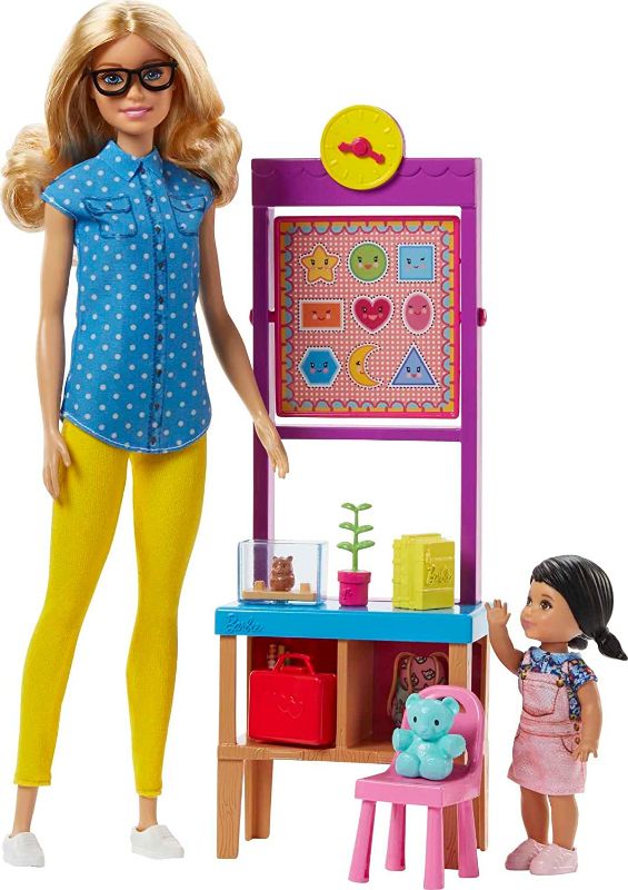 Photo 1 of *Missing Potted Plant Accessory* Teacher Barbie Doll with Flipping Blackboard Playset and School-Themed Toys [Amazon Exclusive]
