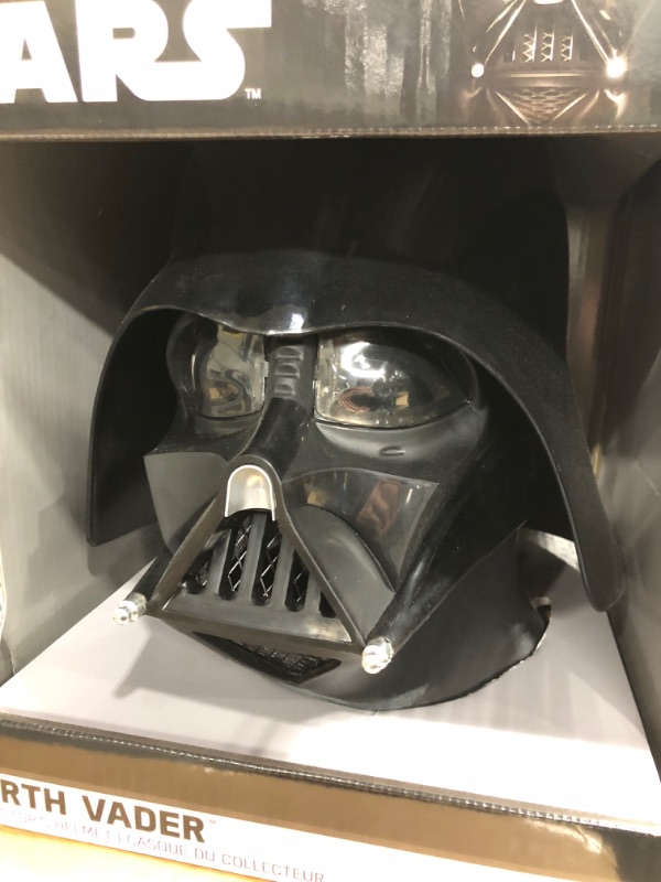 Photo 3 of ***PREVIOUSLY USED***    Star Wars: Super Deluxe Darth Vader Mask and Helmet
