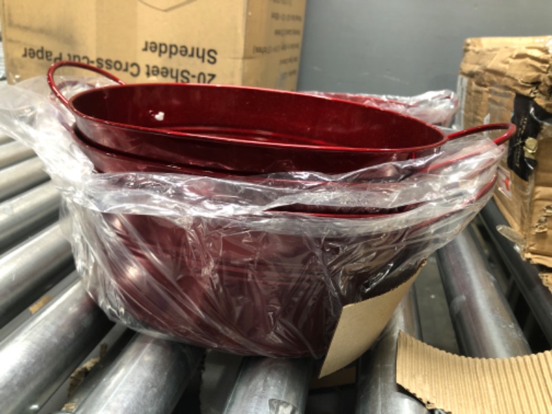 Photo 2 of 3pk-SMALL OVAL TIN - RED 
