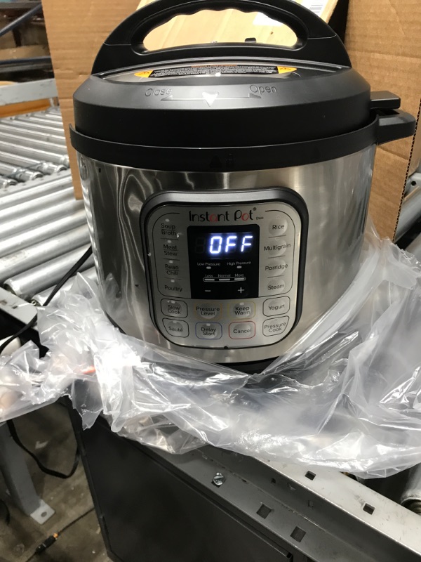 Photo 2 of ***TESTED POWER ON***Instant Pot Duo 7-in-1 Electric Pressure Cooker, Slow Cooker, Rice Cooker, Steamer, Sauté, Yogurt Maker, Warmer & Sterilizer, Includes App With Over 800 Recipes, Stainless Steel, 8 Quart 8QT Duo