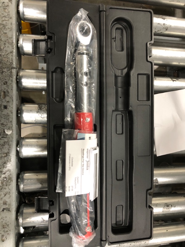 Photo 2 of **USED** Leolee 3/8-Inch Drive Digital Torque Wrench with Angle, 5-99.5 Ft-Lb/6.8-135 Nm Electronic 