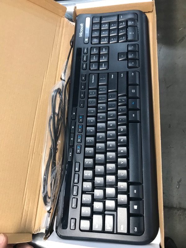 Photo 2 of Microsoft Wired Keyboard 600 (Black)