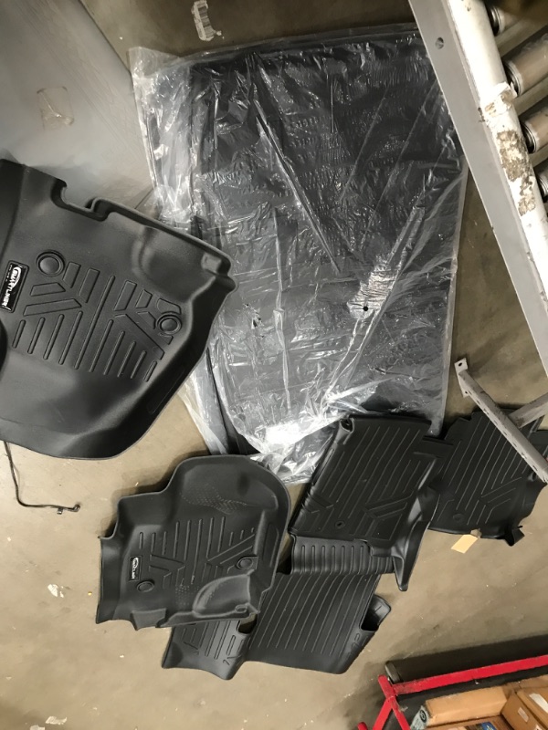 Photo 2 of MAXLINER Floor Mats and Cargo Liner Behind 2nd Row Set Black Compatible with 2018-2022 Expedition Max/Navigator L with 2nd Row Bucket Seats