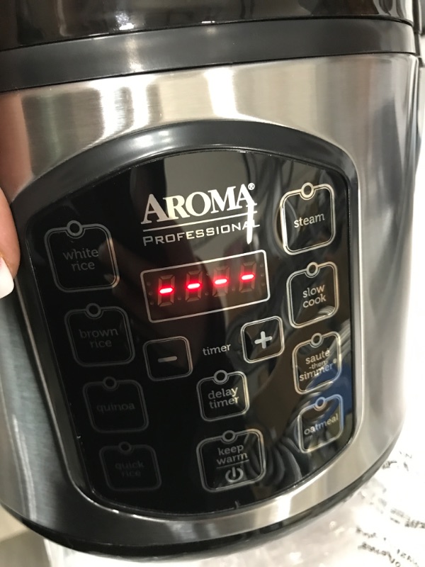 Photo 4 of Aroma Housewares ARC-954SBD Rice Cooker, 4-Cup Uncooked 2.5 Quart, Professional Version