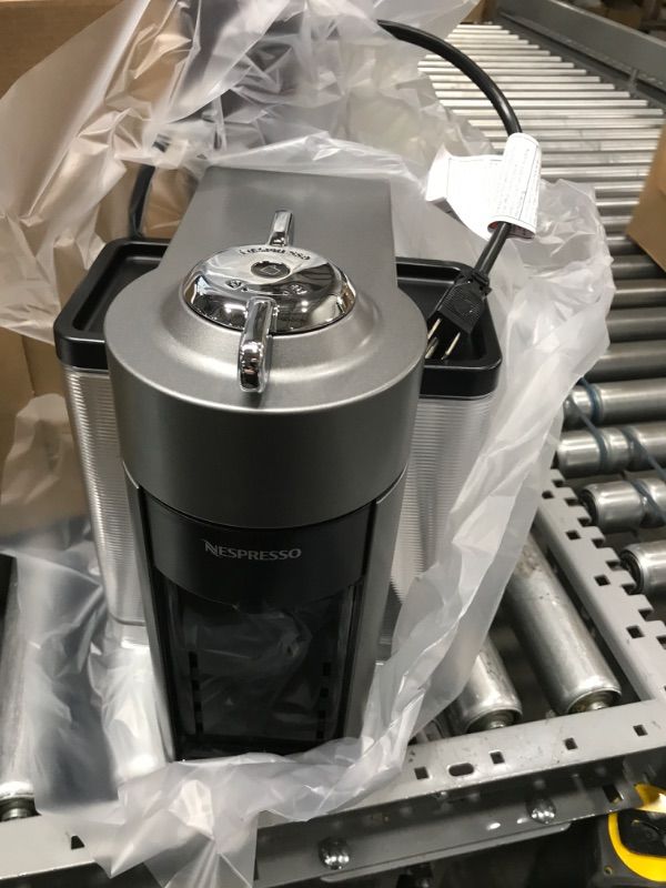 Photo 1 of *** TESTED- POWERS ON *** Nespresso Vertuo Coffee and Espresso Machine by De'Longhi Machine + Capsule Set Gray