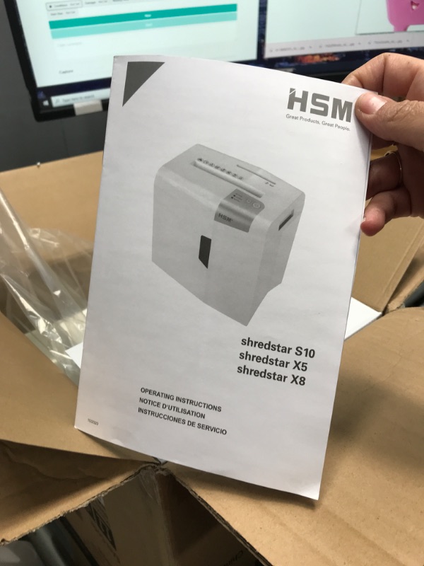 Photo 3 of HSM X5 Shredstar 5-Sheet, Cross-Cut, 4.8 gal Capacity Paper Shredder with Separate CD Slot, White 5 sheet cross cut