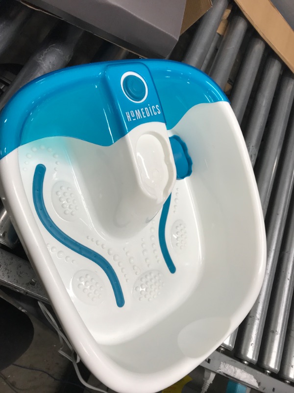 Photo 2 of **TESTED/ TURNED ON** HoMedics Bubble Mate Foot Spa, Toe Touch Controlled Foot Bath with Invigorating Bubbles and Splash Proof, Raised Massage nodes and Removable Pumice Stone